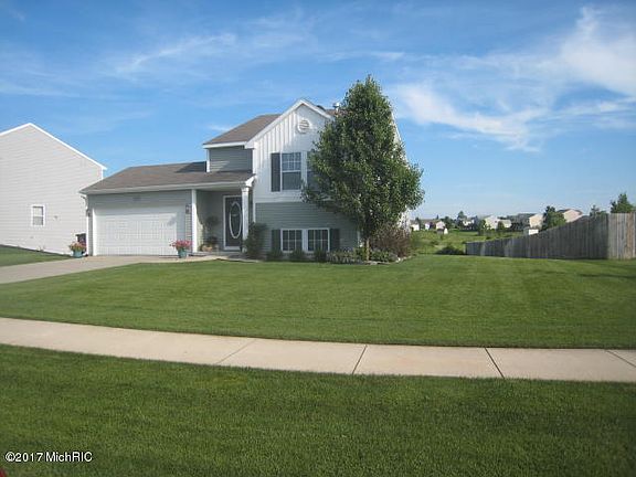 3rd image of 2046 Waler Dr