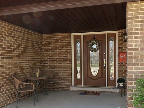 2nd image of 795 S Tures Ln