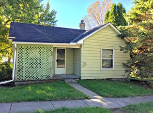 402E E Jenkins St, Maryville, MO 64468