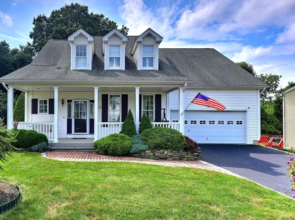 16 Larovera Terrace, Ansonia, CT 06401