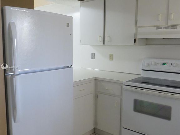 4th image of 7755 W 30th Ct #E-205