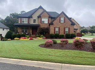 8895 Maple Run Trl, Gainesville, GA 30506