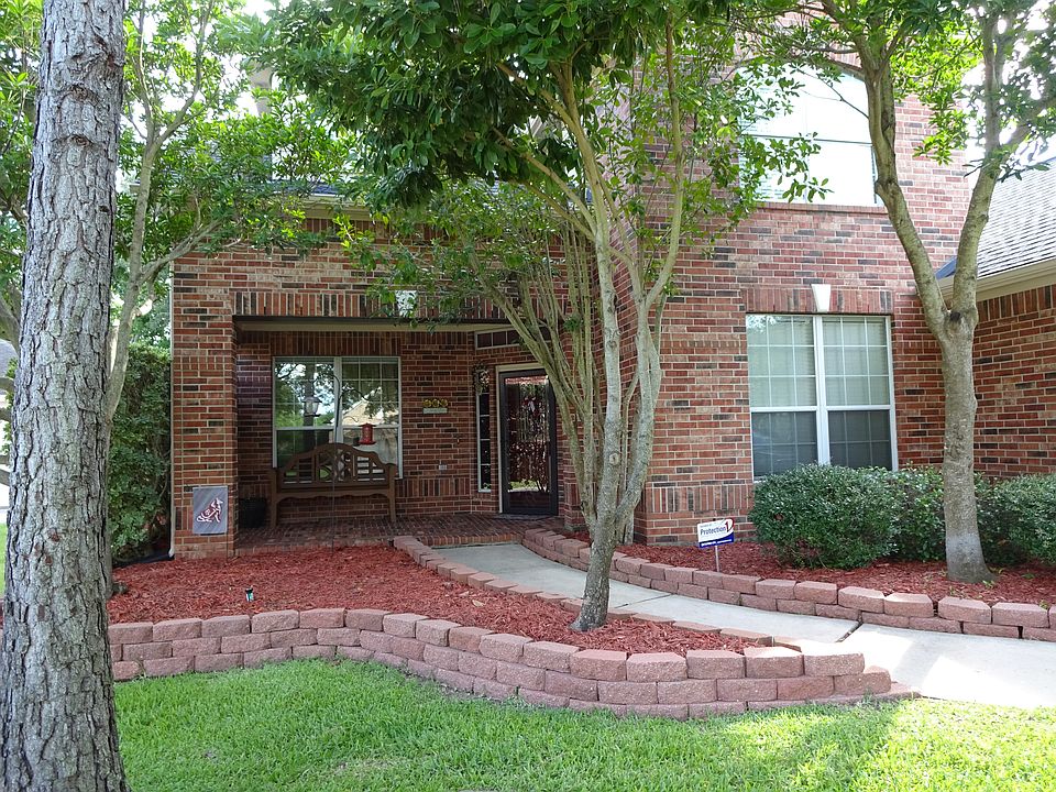 2nd image of 2114 Blue Water Bay Dr