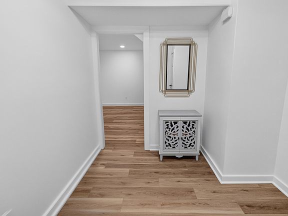 3rd image of 7026 Robbie Dr