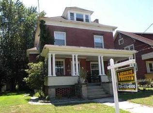 210 E Pine St, Grove City, PA 16127
