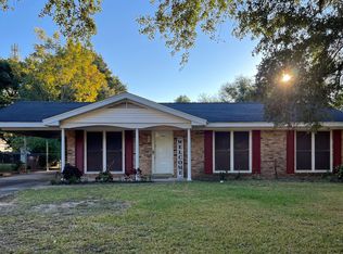 713 Ynestra Dr, Mobile, AL 36609