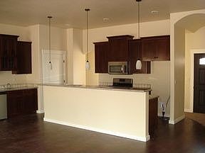 3rd image of 1705 Chico Ct