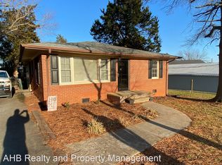 916 Trail Eight, Burlington, NC 27215