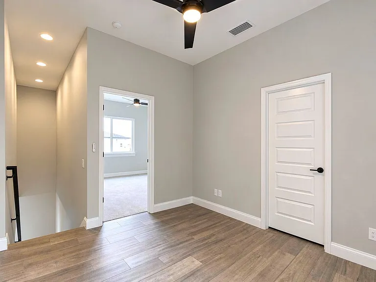 1156 Windjammer Dr — Photo 15