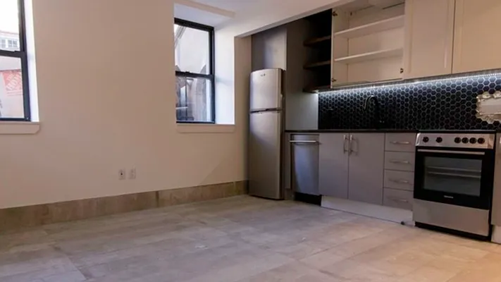 Rented by Nooklyn NYC LLC | media 1