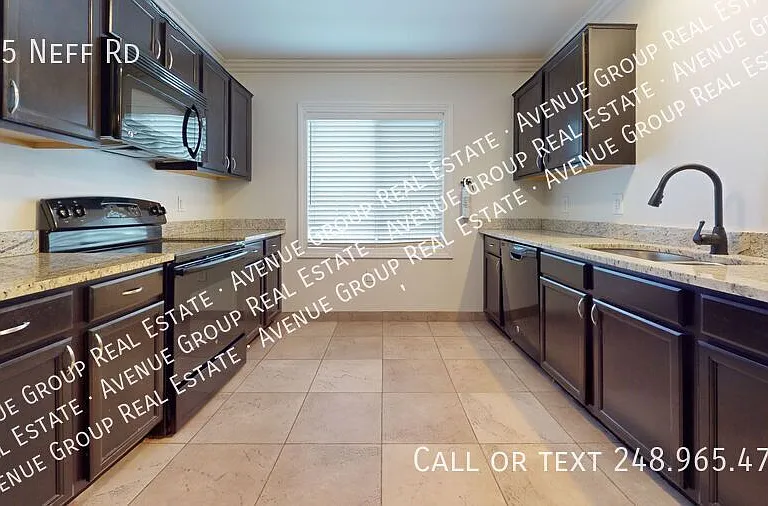 485 Neff Rd — Photo 2