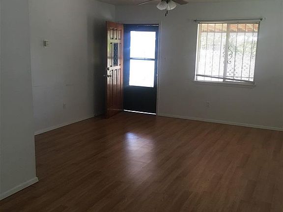3rd image of 508 Lugar Del Paraiso