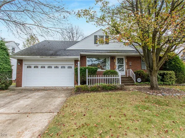 1791 E 228th St, Euclid, OH 44117