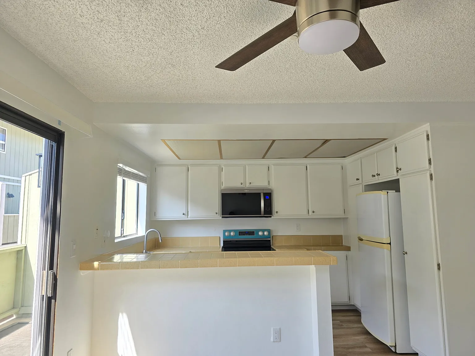 2 bed, 1334 sqft, $5,250 — Photo 3