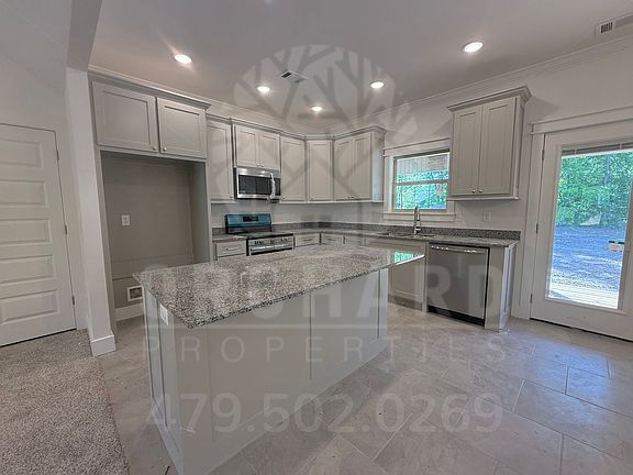2nd image of 11 Birsay Cir