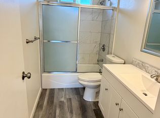 341 N Geneva St, Glendale, CA 91206