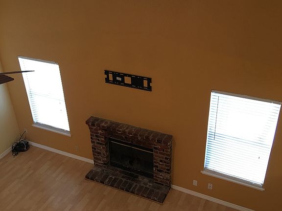 2nd image of 7494 Florin Creek Ct