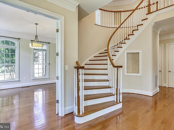 3rd image of 8205 River Quarry Pl