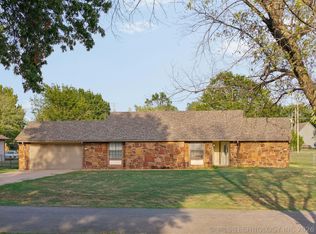 8427 N 170th East Ave, Owasso, OK 74055