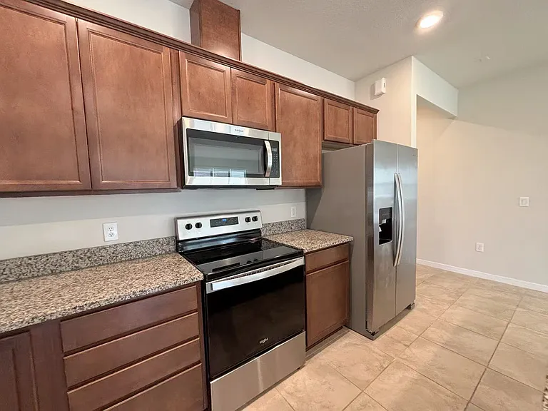 17317 Back Bay Ct — Photo 17