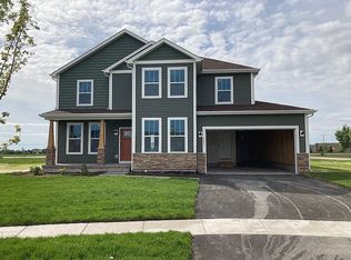 2271 Coventry Cir S, Sycamore, IL 60178