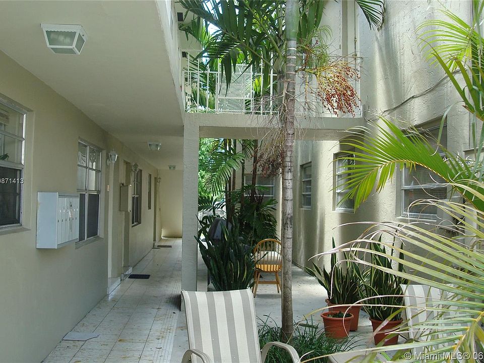2nd image of 3194 SW 22nd Ter #1