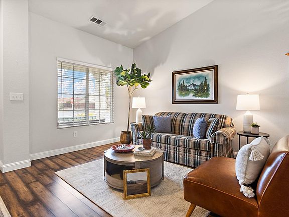 4th image of 5564 Burgundy Court