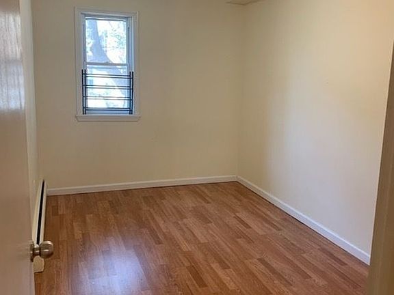 5th image of 2338 E 13th St #1