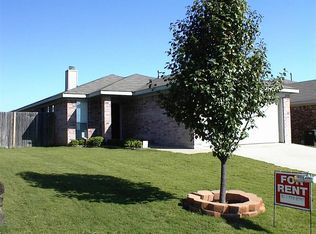 2109 Whispering Wind St, Fort Worth, TX 76108
