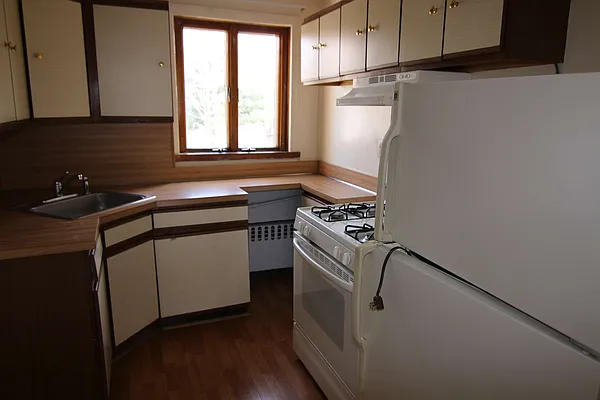 Rented by Target Realty Group | media 8