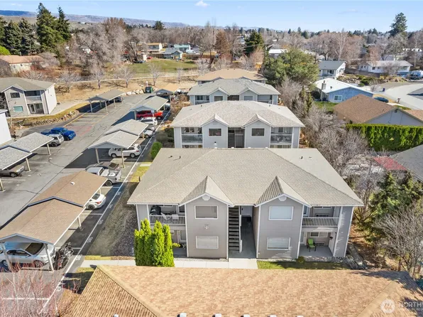 585 Eastmont Avenue, East Wenatchee, WA 98802