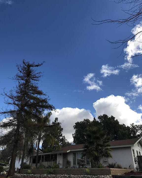 1st image of 1782 Los Feliz Dr