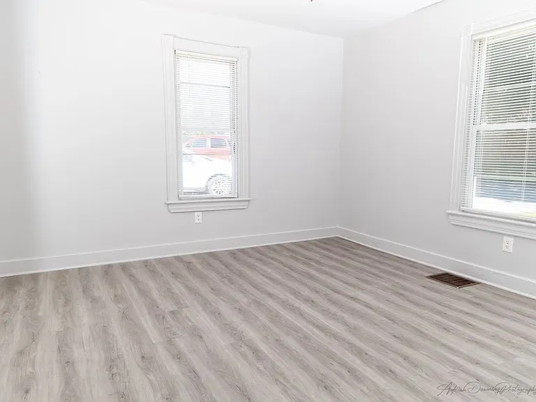 348 Quigley Ave #A — Photo 7