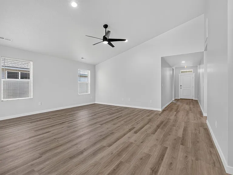 8334 E Cool River Loop — Photo 3