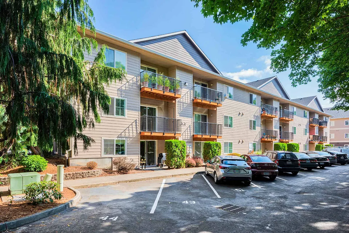 Building Photo - Chelsey Lane Apartments