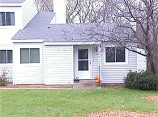 1732 Humphrey Ct #1732, Northfield, MN 55057