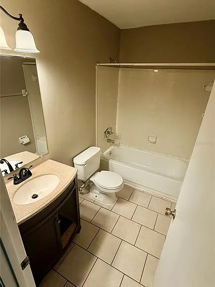 4411 SW 34th St #503 — Photo 14