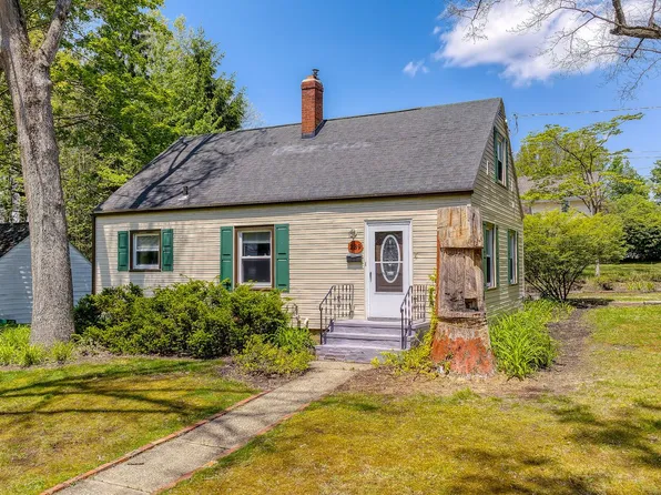 239 E Oak St, Kent, OH 44240