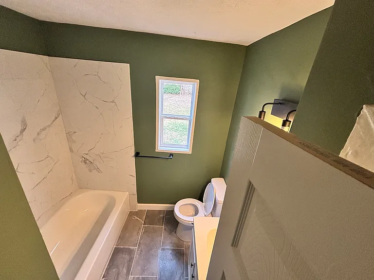 1639 Dixdale Ave — Photo 7