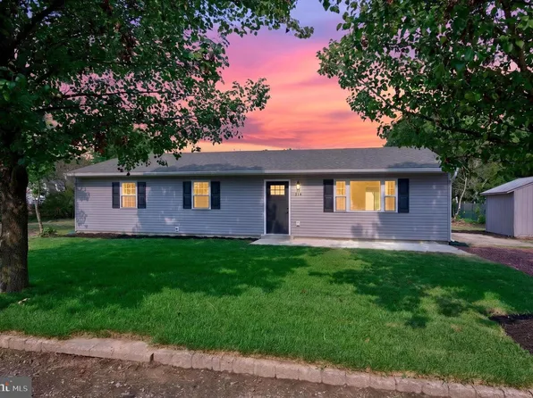 314 Piute Trl, Browns Mills, NJ 08015