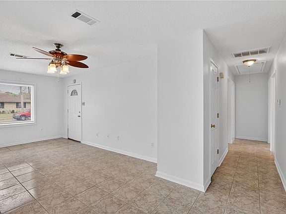 5th image of 5012 Stephen Girard Ave