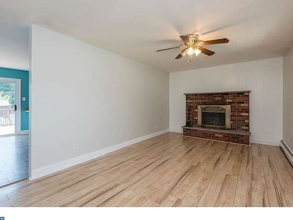 5th image of 115 Montgomery Dr