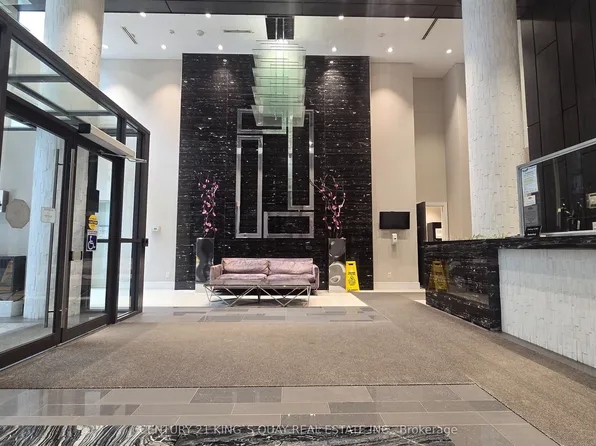 9201 Yonge St, Richmond Hill, ON