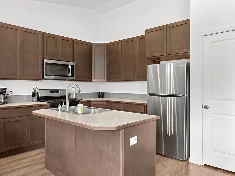 320 S Treeline St — Photo 6
