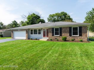 410 S Wilke Rd, Palatine, IL 60074