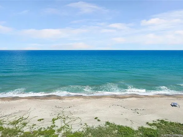 10044 S Ocean Dr, Jensen Beach, FL