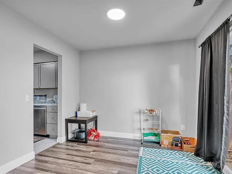 92 Ginger Dr — Photo 7