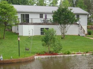 1413 Shoreline Dr, Lexington, NC 27292