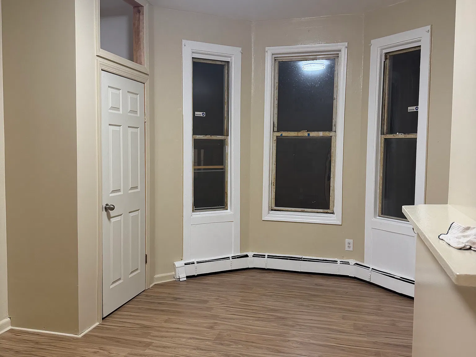 2 bed, $2,000 — Photo 2