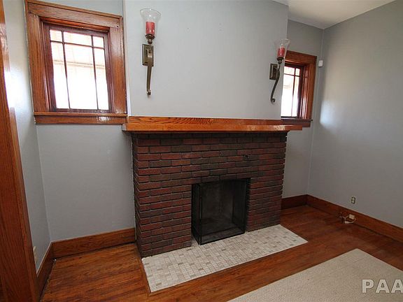 4th image of 206 E Forrest Hill Ave